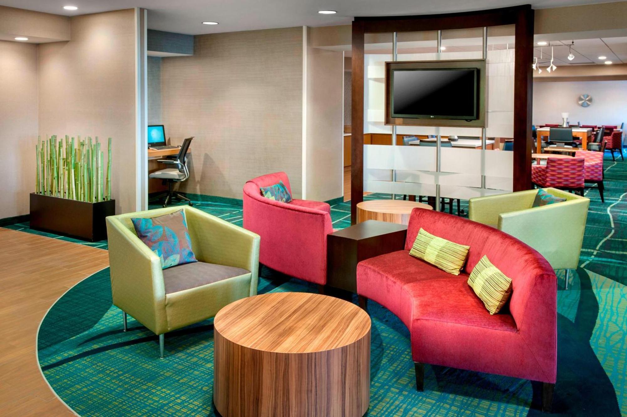 Springhill Suites By Marriott Philadelphia Willow Grove Bagian luar foto